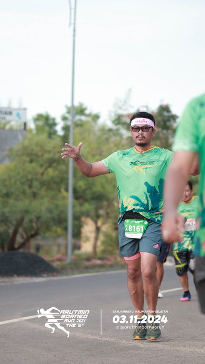 Race photo from Arutmin Borneo Run 2024