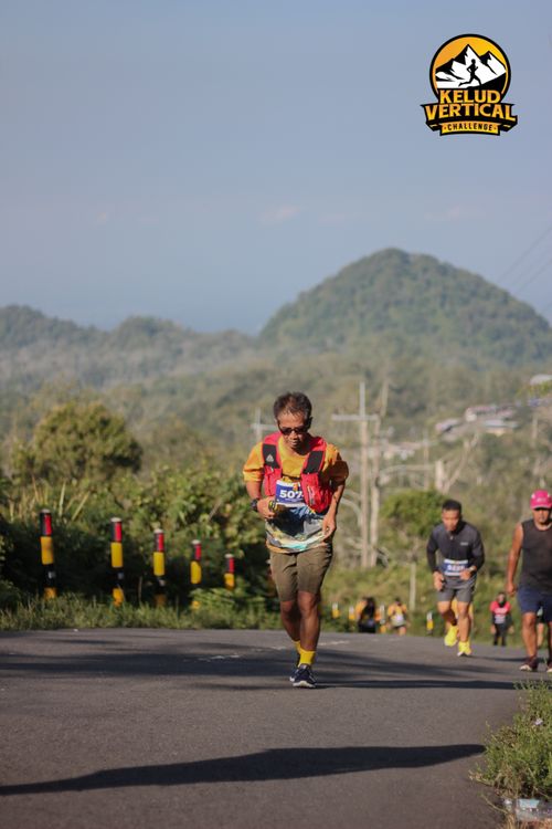 Race photo from Kelud Vertical Challenge 2024