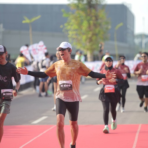 Race photo from KEDIRI HALF MARATHON 2026