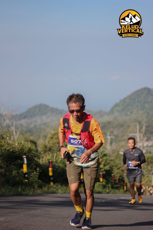 Race photo from Kelud Vertical Challenge 2024