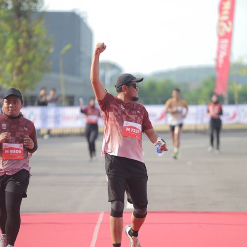 Race photo from KEDIRI HALF MARATHON 2026