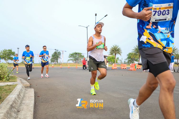 Race photo from ISOPlus Run 2024 Jakarta