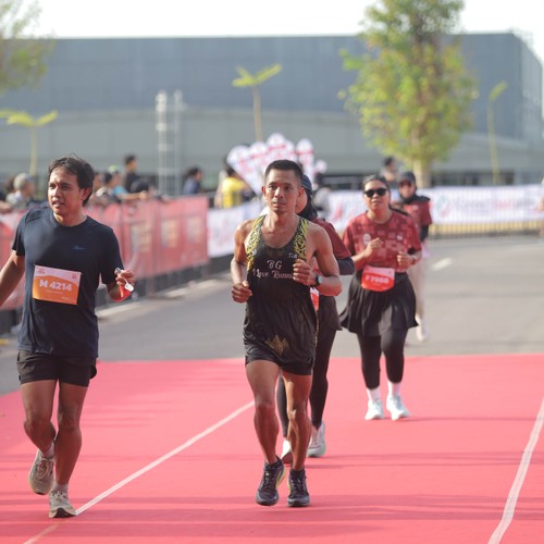 Race photo from KEDIRI HALF MARATHON 2026
