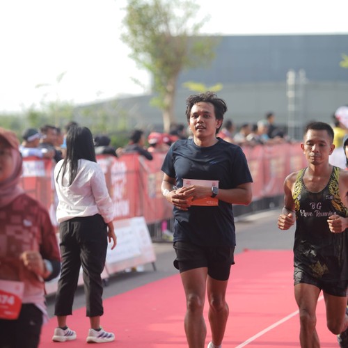 Race photo from KEDIRI HALF MARATHON 2026