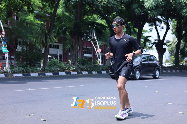 Race photo from SURABAYA ISOPLUS MARATHON 2025
