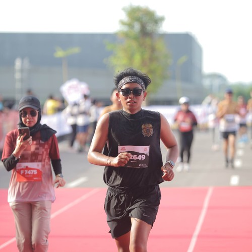 Race photo from KEDIRI HALF MARATHON 2026