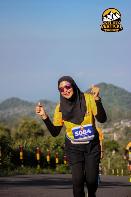 Race photo from Kelud Vertical Challenge 2024