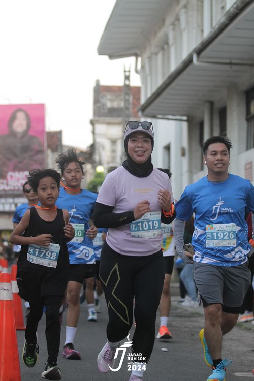 Race photo from Jabar Run 10K 2024