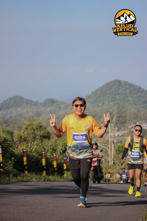 Race photo from Kelud Vertical Challenge 2024