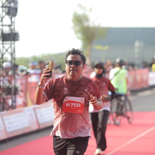 Race photo from KEDIRI HALF MARATHON 2026