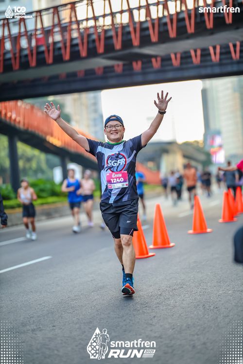Race photo from Smartfren Run 2025 