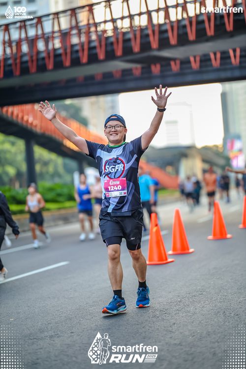 Race photo from Smartfren Run 2025 