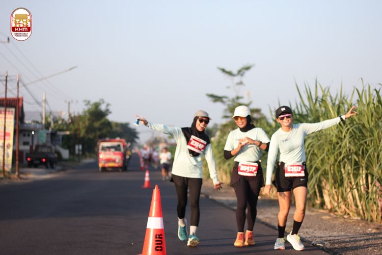 Race photo from Kediri Half Marathon 2024