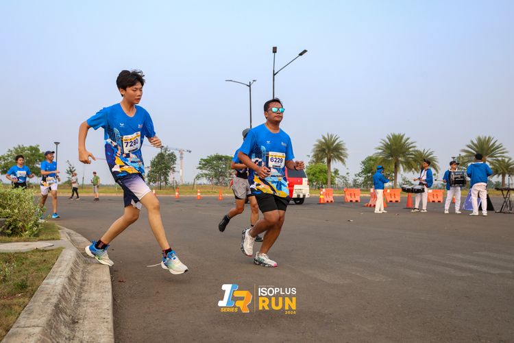 Race photo from ISOPlus Run 2024 Jakarta
