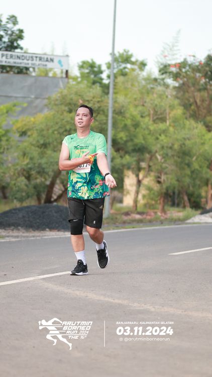 Race photo from Arutmin Borneo Run 2024