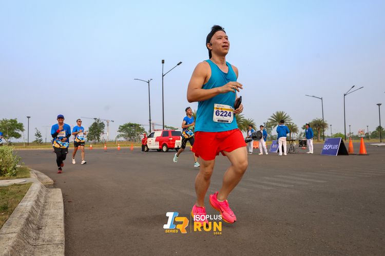 Race photo from ISOPlus Run 2024 Jakarta