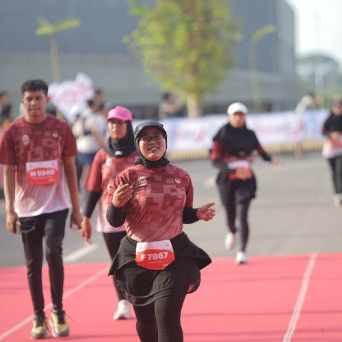 Race photo from KEDIRI HALF MARATHON 2026