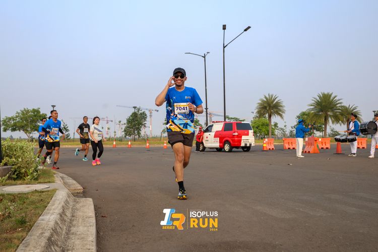 Race photo from ISOPlus Run 2024 Jakarta