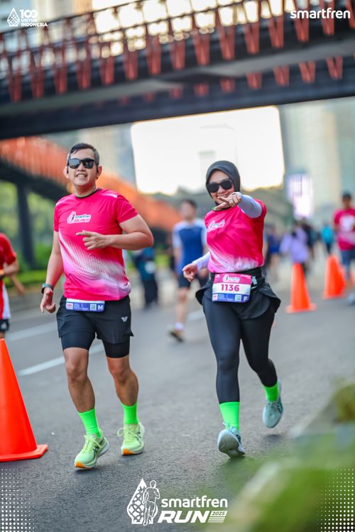 Race photo from Smartfren Run 2025 