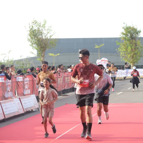 Race photo from KEDIRI HALF MARATHON 2026