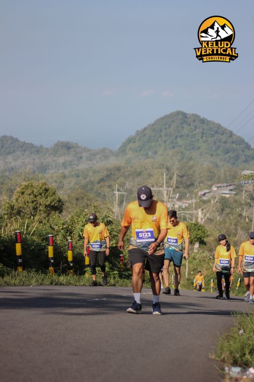 Race photo from Kelud Vertical Challenge 2024