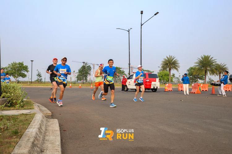 Race photo from ISOPlus Run 2024 Jakarta