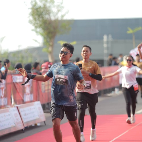 Race photo from KEDIRI HALF MARATHON 2026