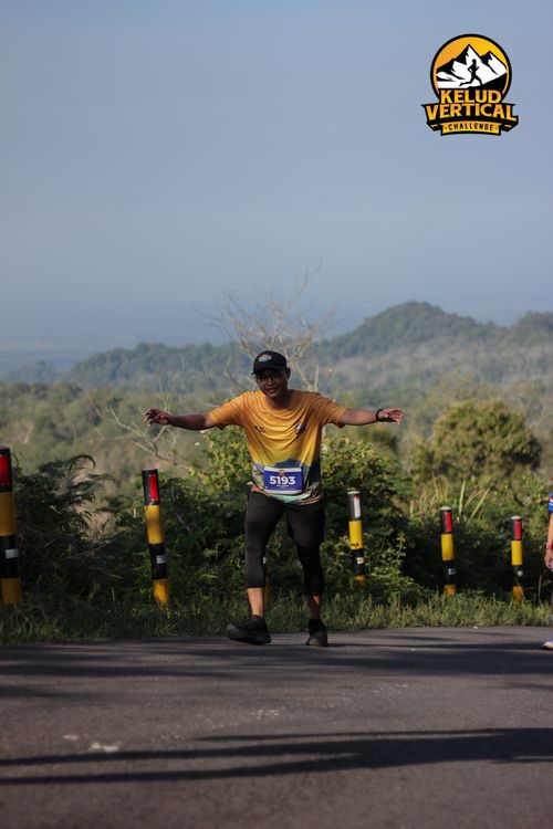 Race photo from Kelud Vertical Challenge 2024