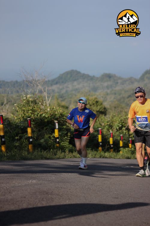 Race photo from Kelud Vertical Challenge 2024