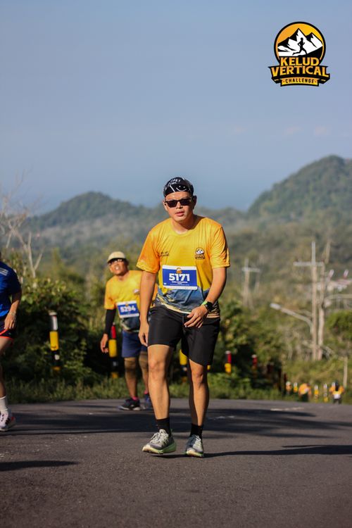 Race photo from Kelud Vertical Challenge 2024
