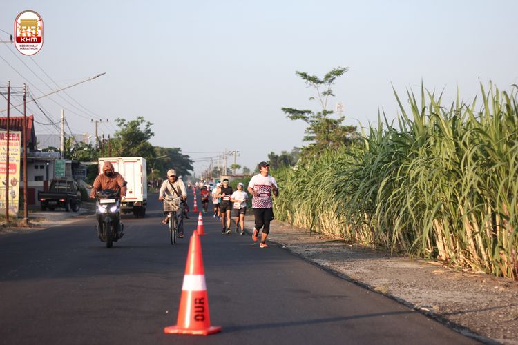 Race photo from Kediri Half Marathon 2024
