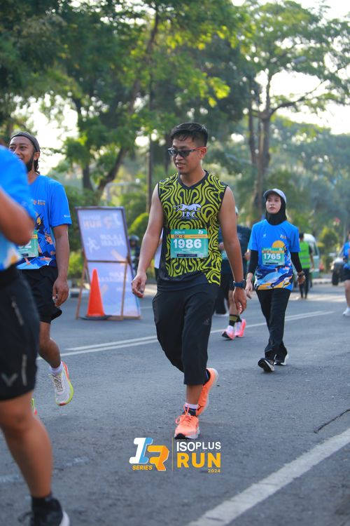 Race photo from Isoplus Run 2024 Surabaya