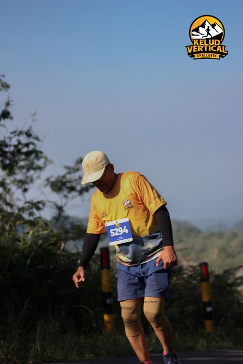 Race photo from Kelud Vertical Challenge 2024