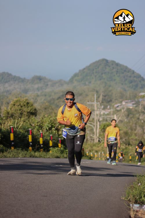 Race photo from Kelud Vertical Challenge 2024