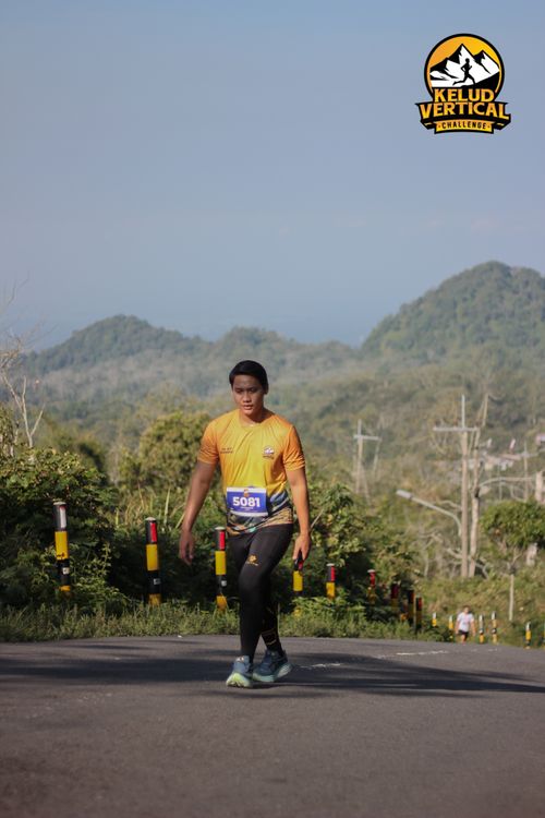 Race photo from Kelud Vertical Challenge 2024