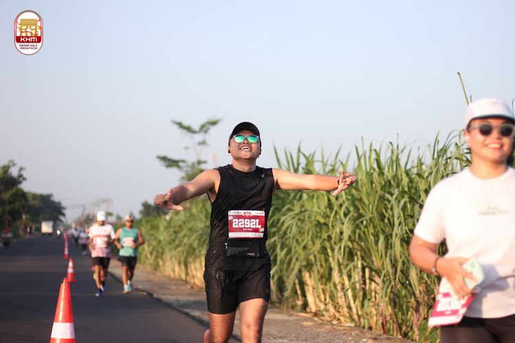 Race photo from Kediri Half Marathon 2024