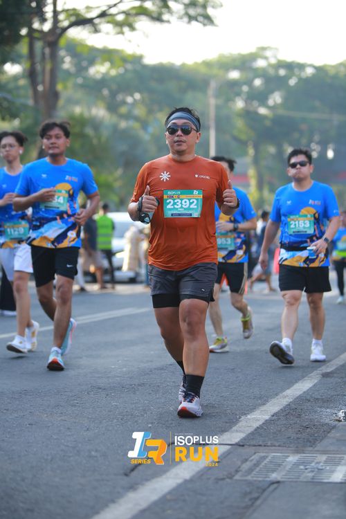 Race photo from Isoplus Run 2024 Surabaya