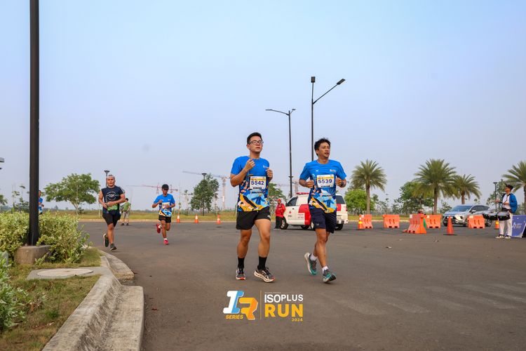Race photo from ISOPlus Run 2024 Jakarta