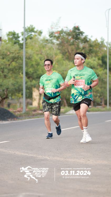 Race photo from Arutmin Borneo Run 2024