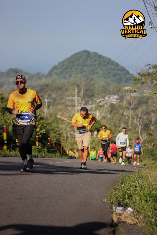 Race photo from Kelud Vertical Challenge 2024