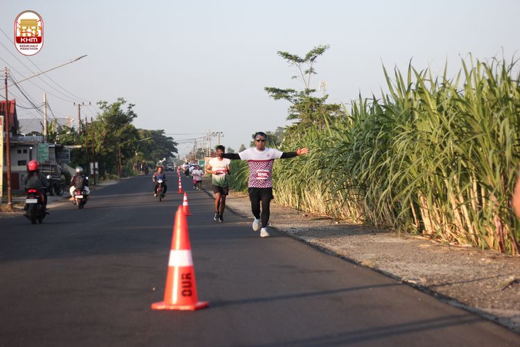 Race photo from Kediri Half Marathon 2024