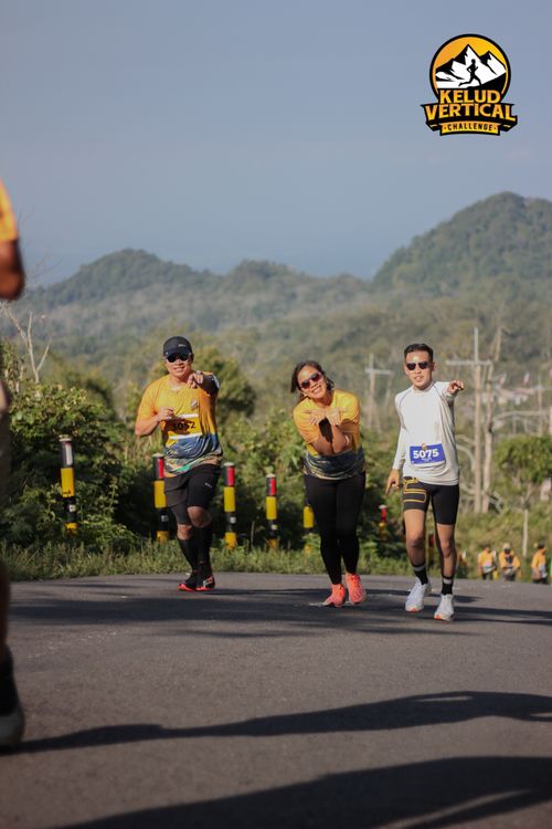 Race photo from Kelud Vertical Challenge 2024