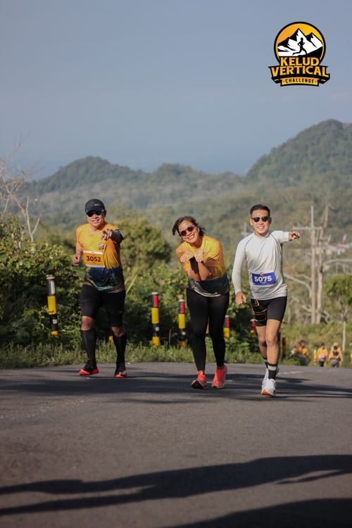 Race photo from Kelud Vertical Challenge 2024
