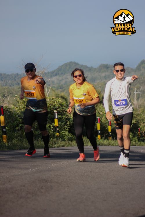 Race photo from Kelud Vertical Challenge 2024