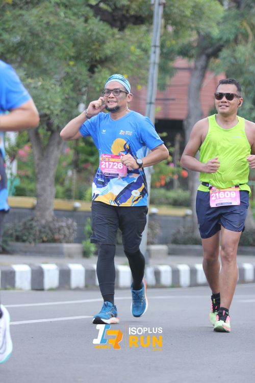 Race photo from Isoplus Run 2024 Surabaya