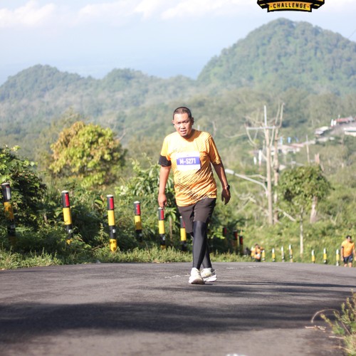 Race photo from KELUD VERTICAL CHALLENGE 2025