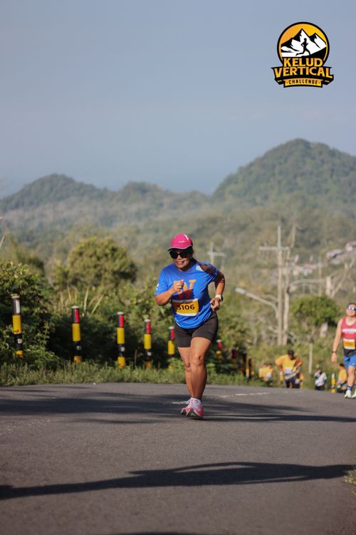 Race photo from Kelud Vertical Challenge 2024