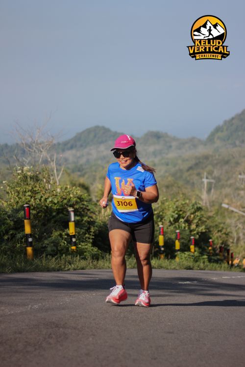 Race photo from Kelud Vertical Challenge 2024