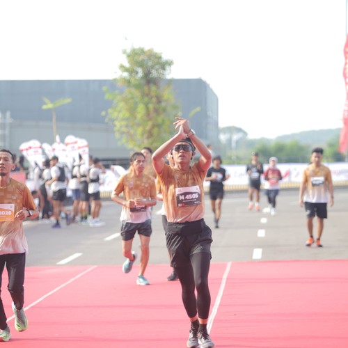 Race photo from KEDIRI HALF MARATHON 2026
