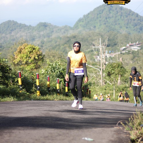 Race photo from KELUD VERTICAL CHALLENGE 2025